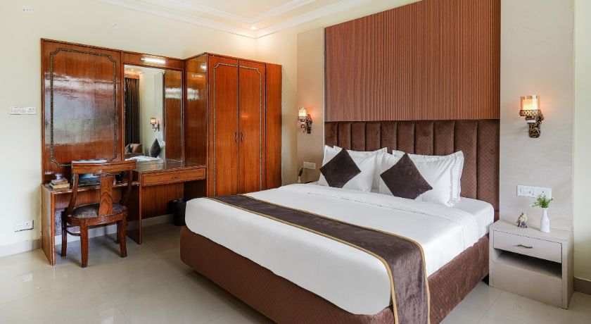 Pax Hotel Spring Solance in Dalhousie