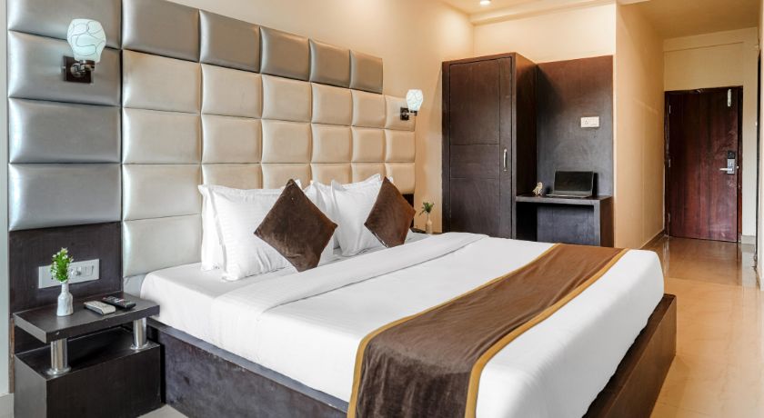 Pax Hotel Spring Solance in Dalhousie