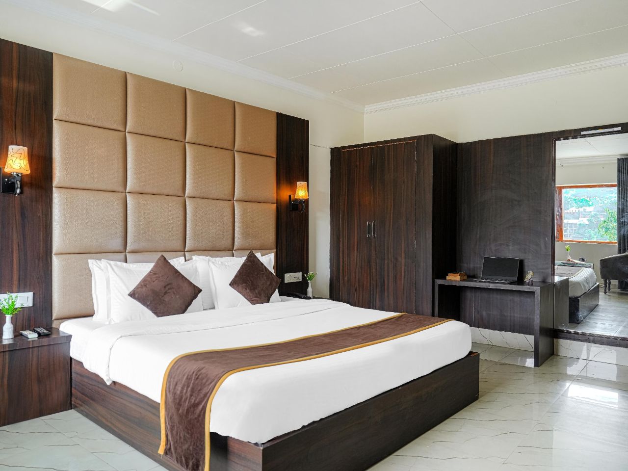 Pax Hotel Spring Solance in Dalhousie