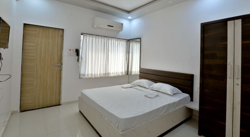 Sai Hotel in Navsari