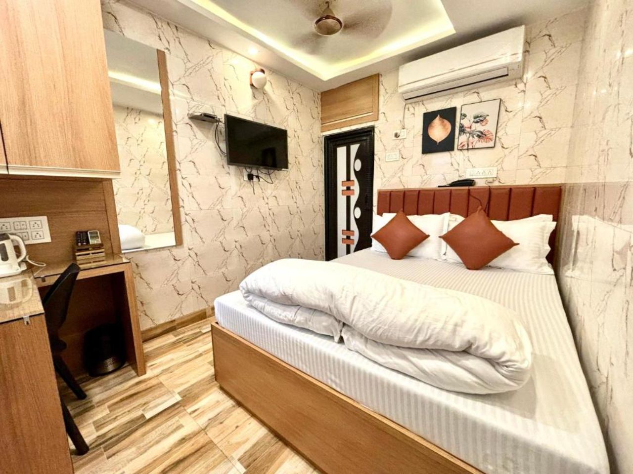 Hotel The City of Joy in Kolkata