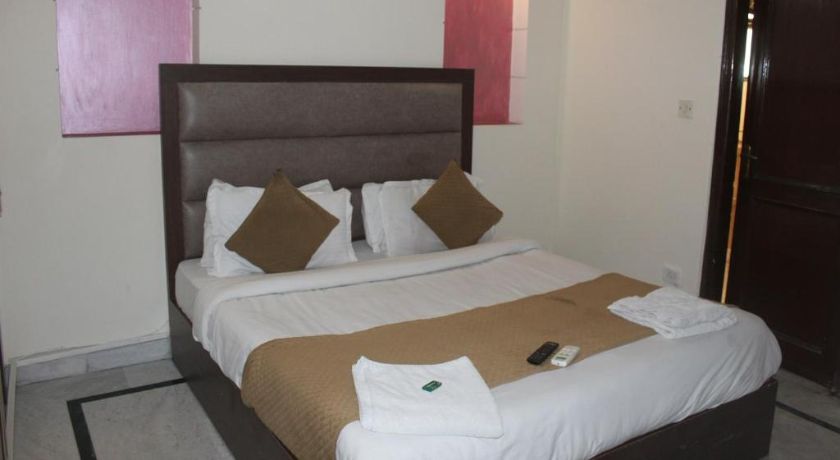 New South Paradise in Delhi