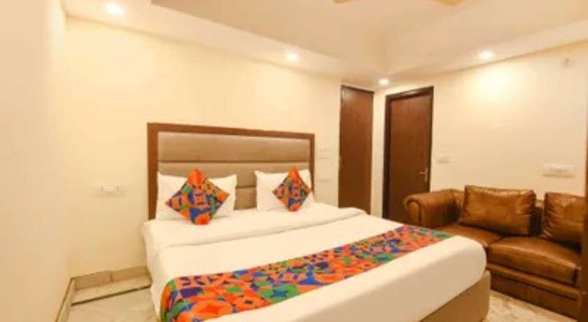 New South Paradise in Delhi