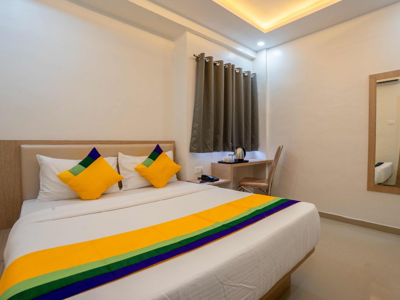 Itsy Hotels Iconic in Pune