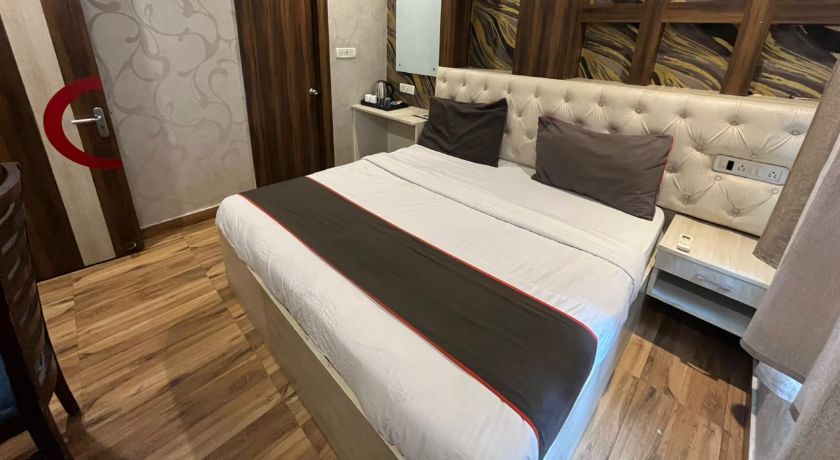 Hotel Orenda in Lucknow