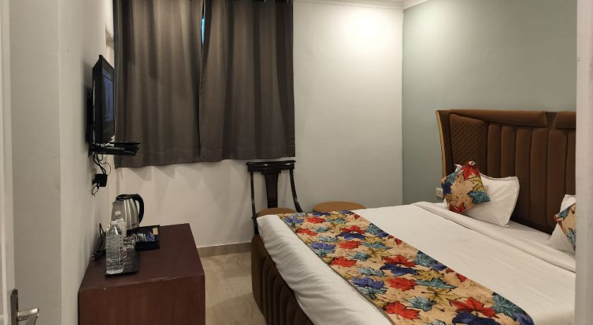 Farmhouse Inn in Delhi