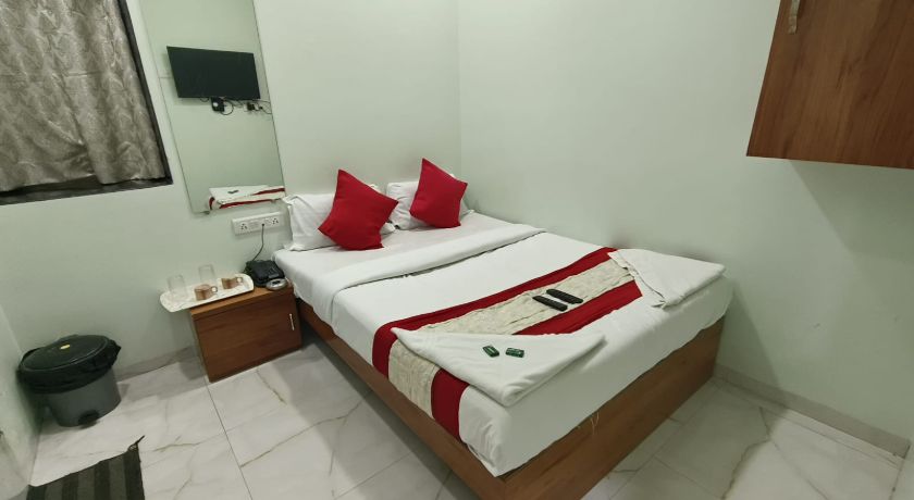 Hotel Sea Rose in Mumbai