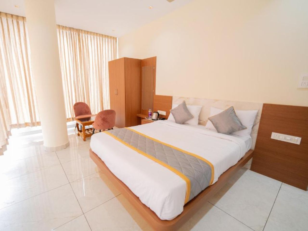 Sri Sai Castle In in Bangalore