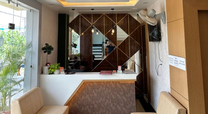 Hotel Royal Casa in Lucknow