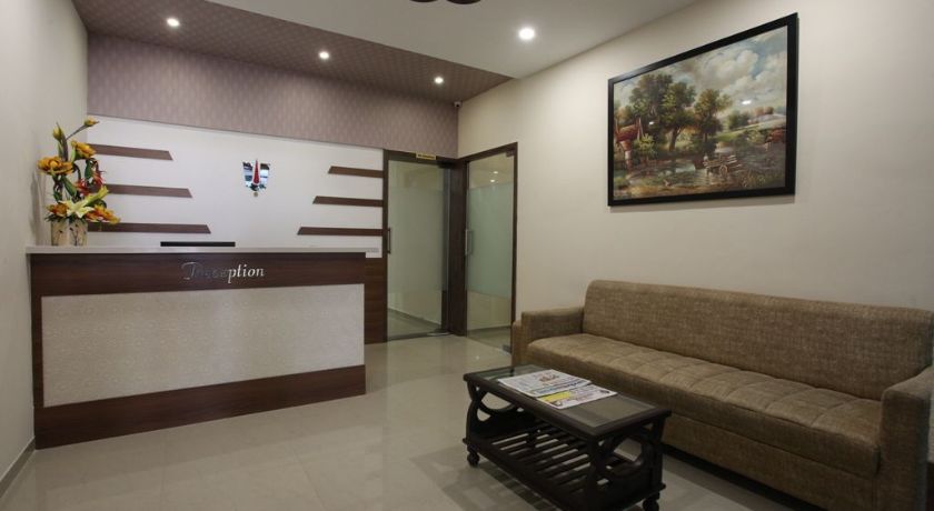 Hotel Ocean Suites in Mumbai