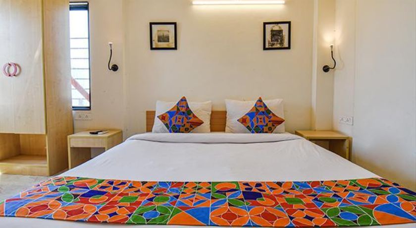 Hotel Sai Raj in Pune
