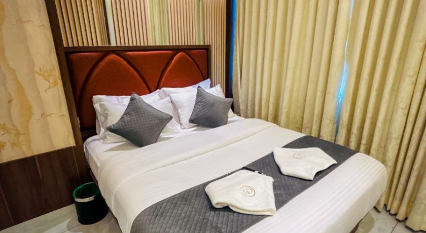 Hotel Ocean Residency in Thane