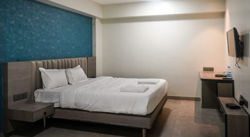 Hotel VR Grand in Vizianagaram