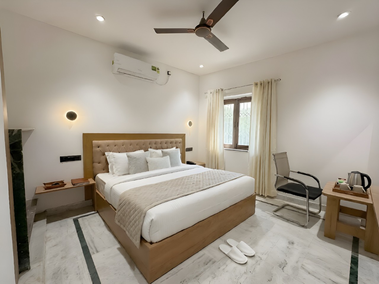 Hotel Star City in Delhi