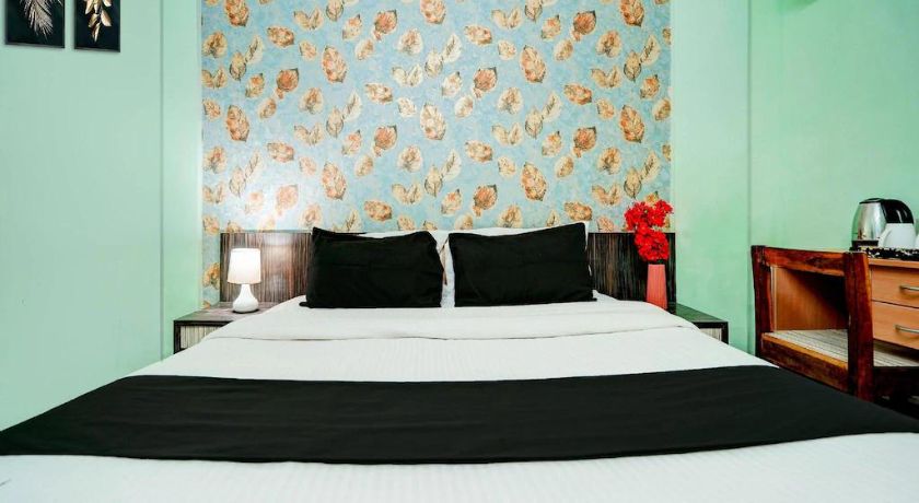 Hotel Seaside Inn in Vasai