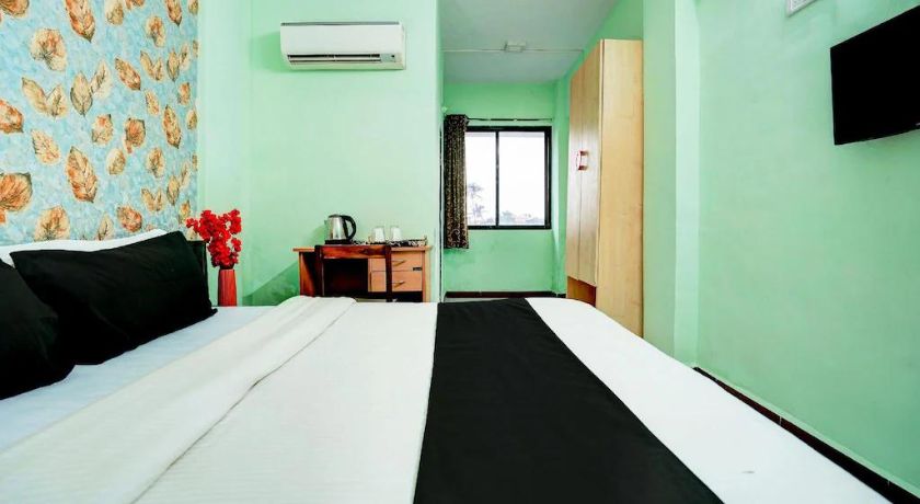 Hotel Seaside Inn in Vasai