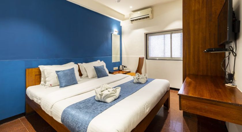 QDeck Rooms in Mumbai