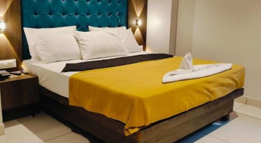 Ashraya Lodging and Boarding in Thane