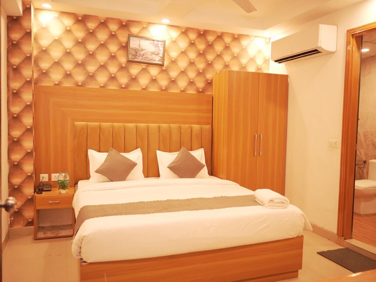 Reconnect Suites in Delhi
