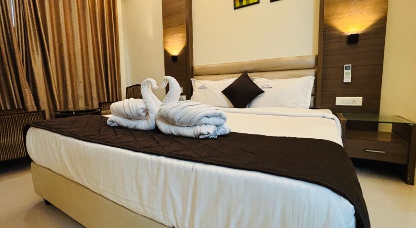 Hotel Lotus Grand Jubilee in Hyderabad