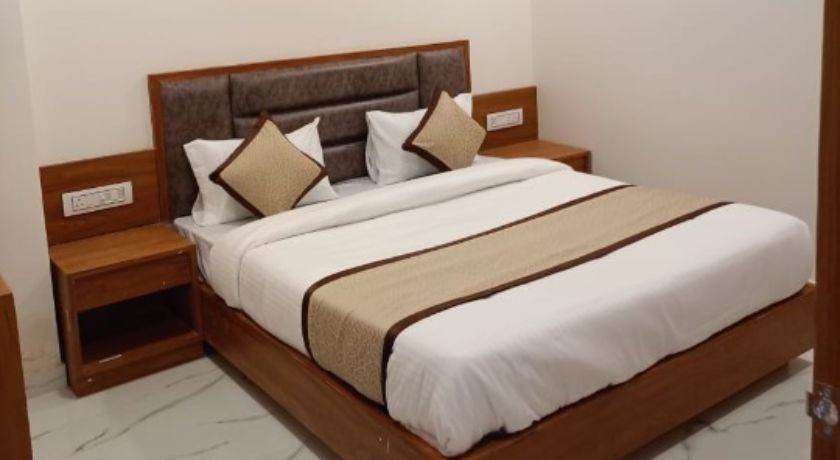 Hotel Volga Inn in Ahmedabad