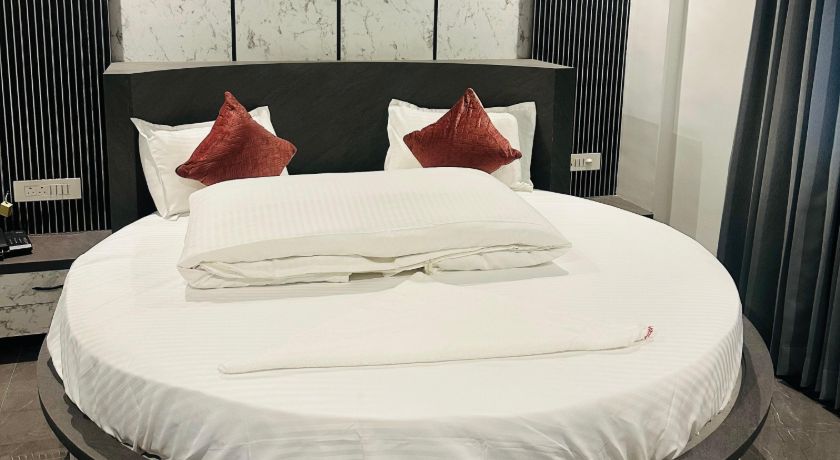 Hotel Woow Suites in Pune