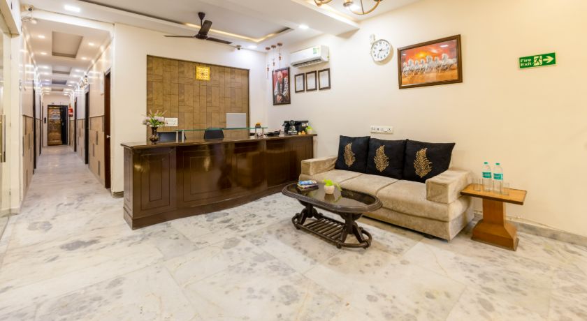 Hotel Dharam Villa in Noida