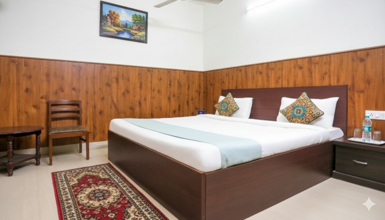 Shri Sai Guest House - Opp Azadpur Main Mandi in Delhi