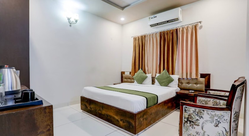 The Byke Business Hotel - Signature Planet in Indore
