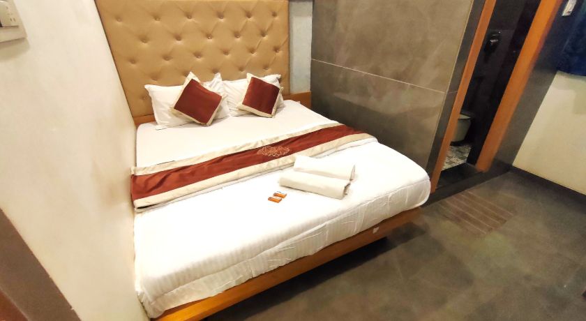 Hotel Sai Sahara Inn in Navi Mumbai