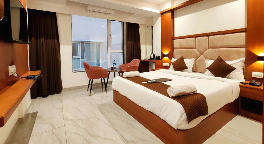 Hotel Sterling Executive in Navi Mumbai