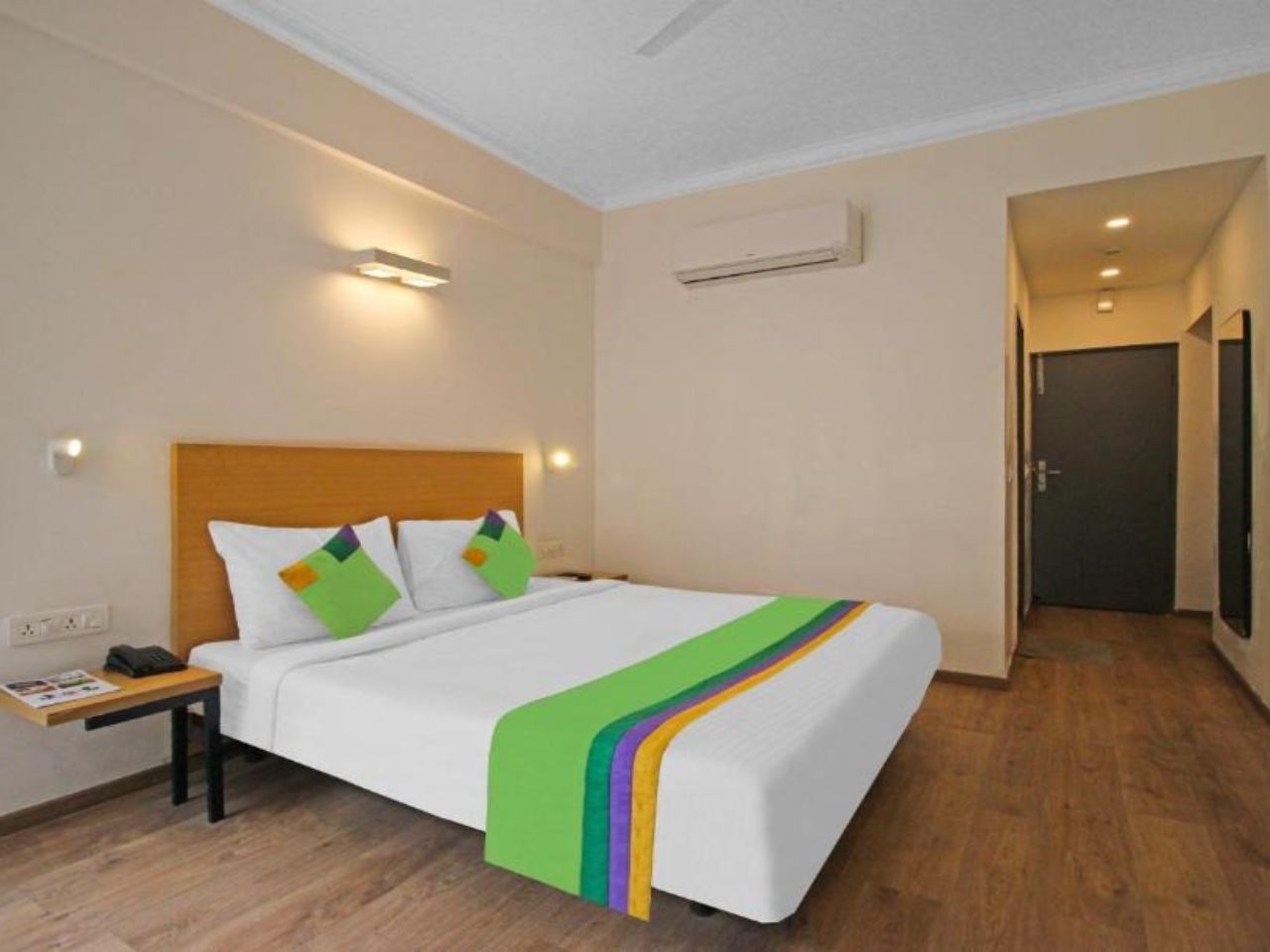 Treebo Grand Legacy Shahenshah in Dehradun