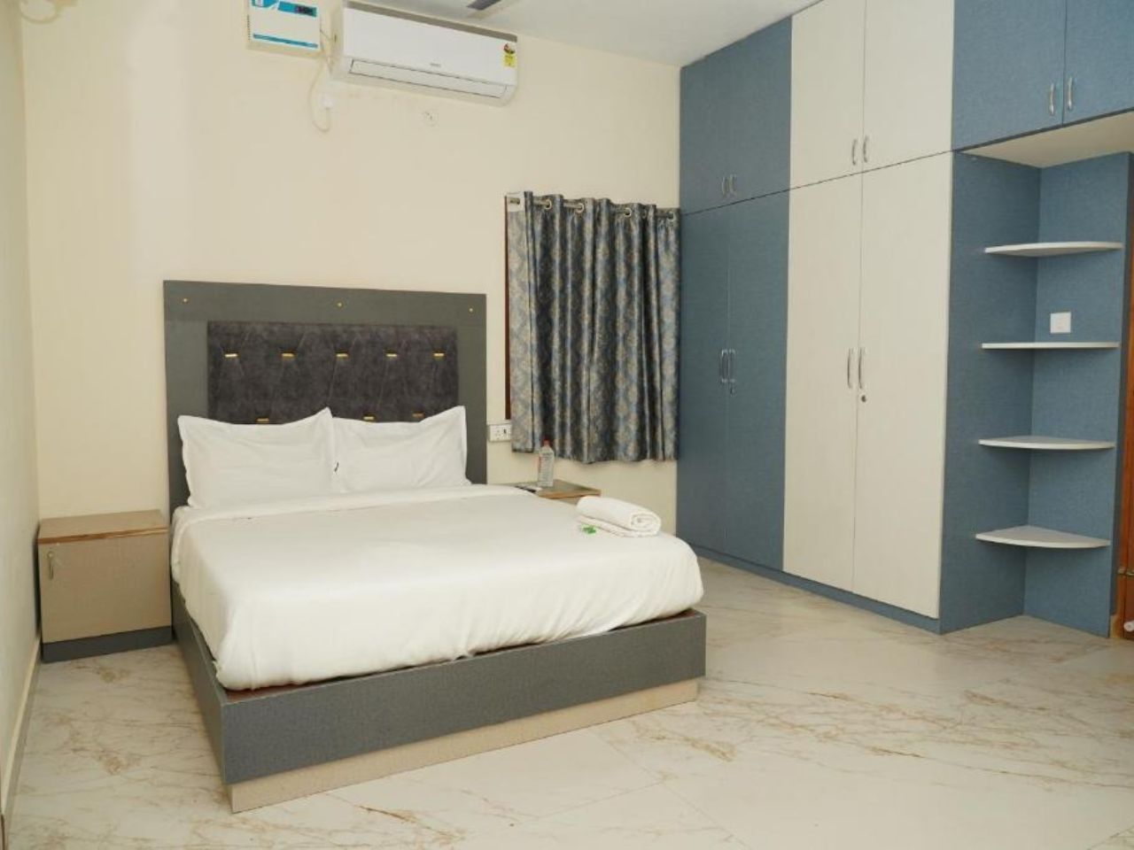 Cashew Tree Near US BioMetric Centre in Chennai