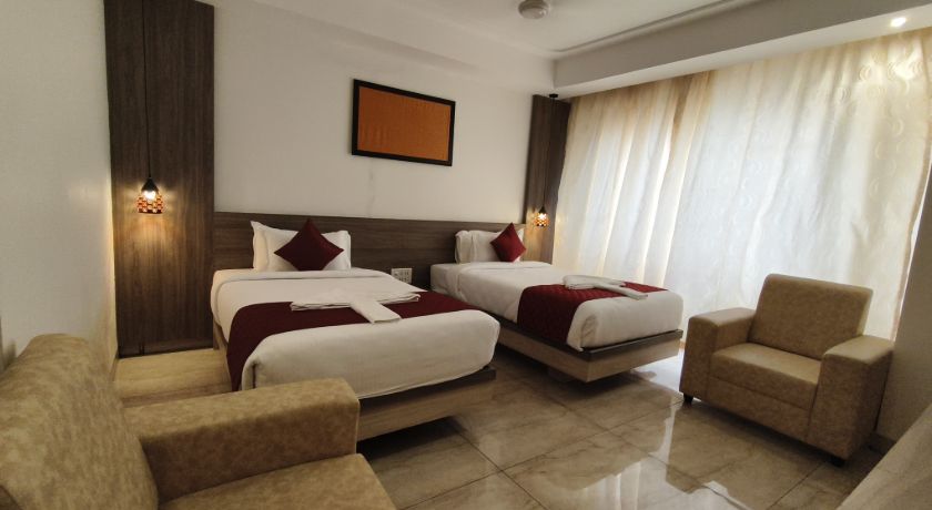 Monarch Express, Sri City in Tada