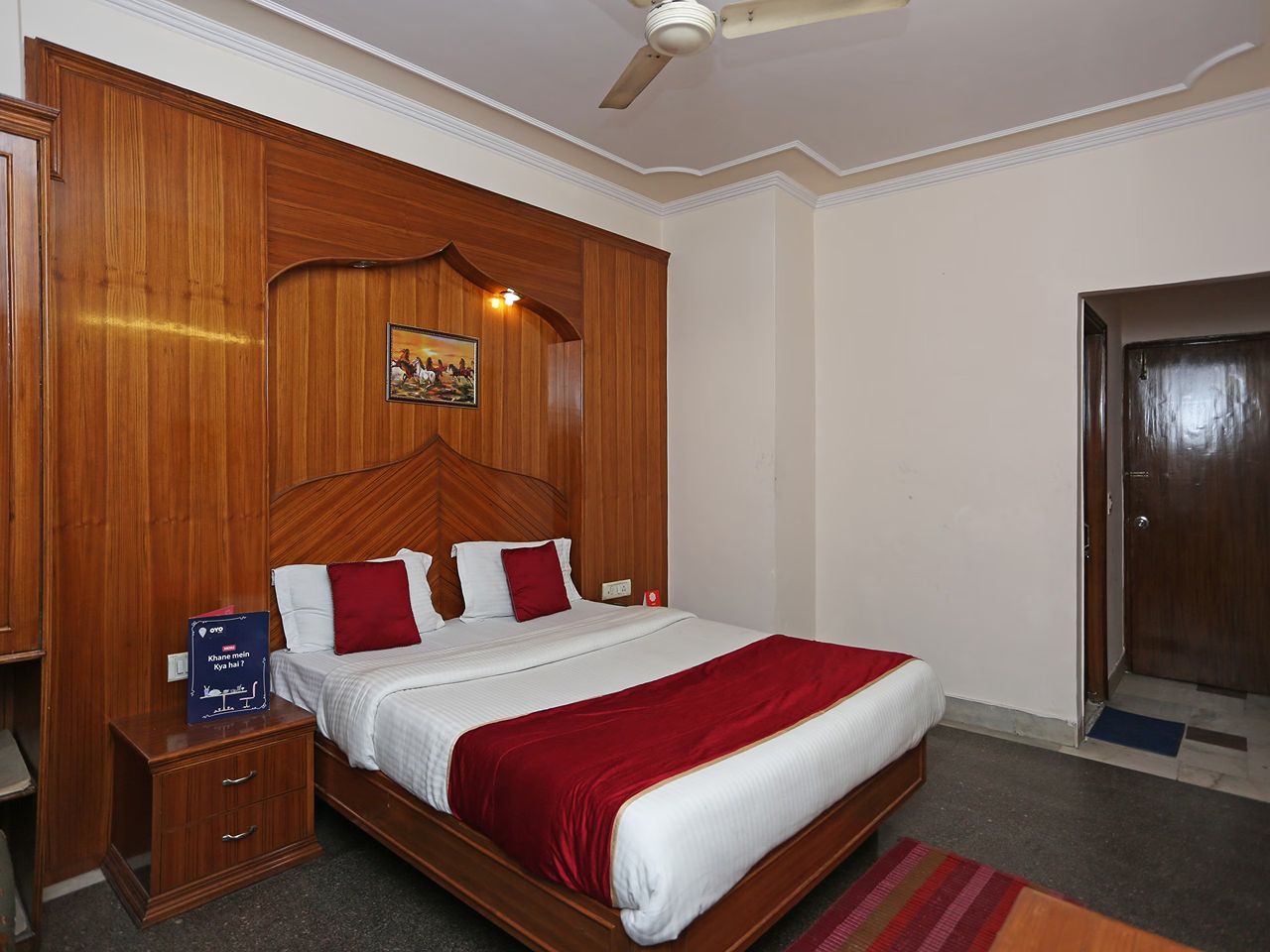 Hotel Gold Palace in Delhi