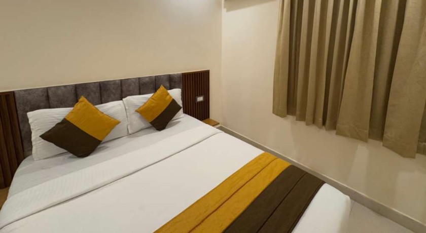 Hotel R K in Bangalore