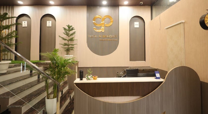 GP Hotel in Lucknow