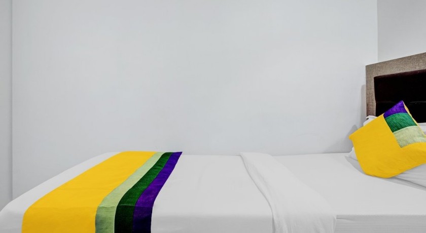 New Hotel Prince Palace in Mumbai