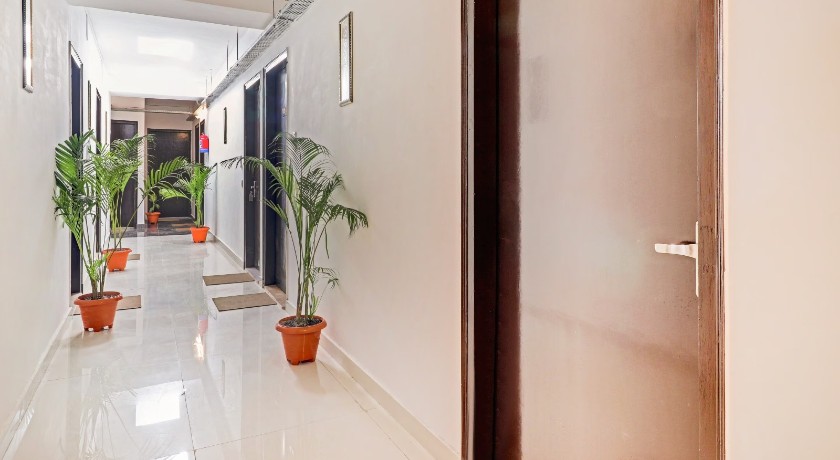 Hotel Vasundhra Grand in Ghaziabad