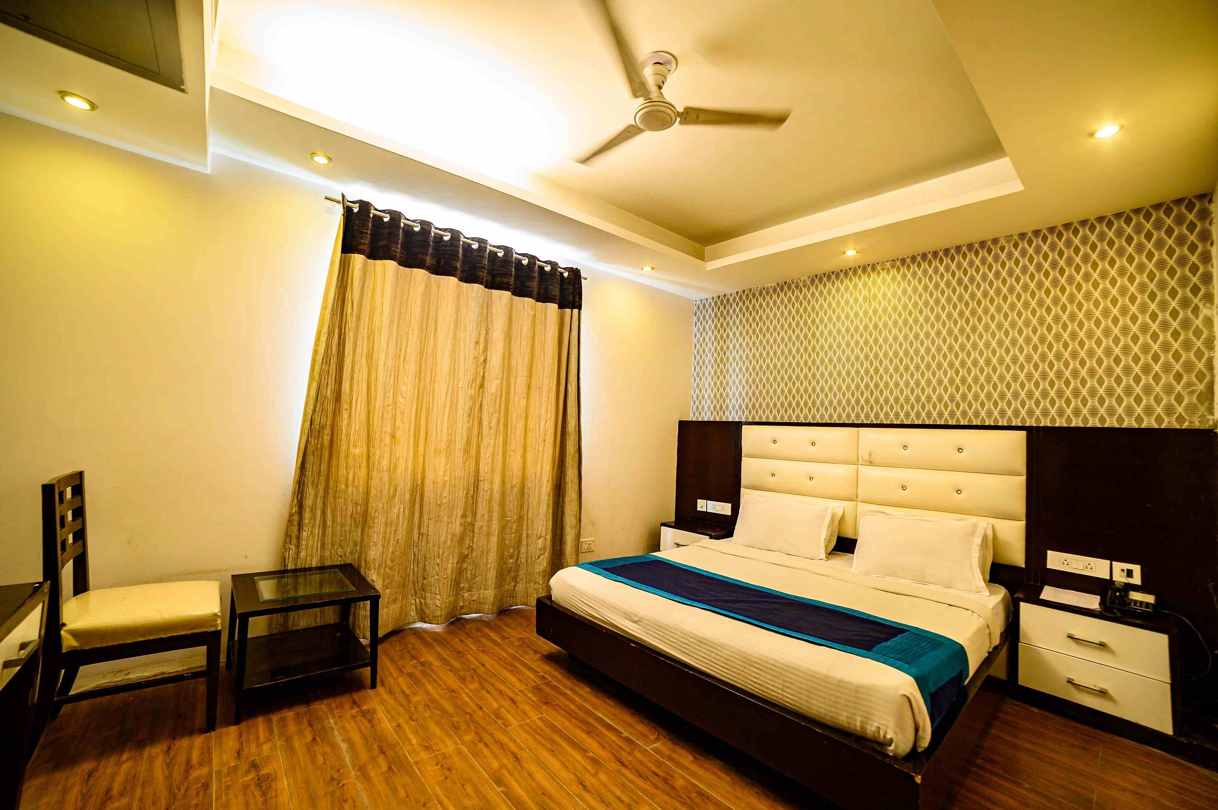 Hotel Rajpath Residency in Ghaziabad