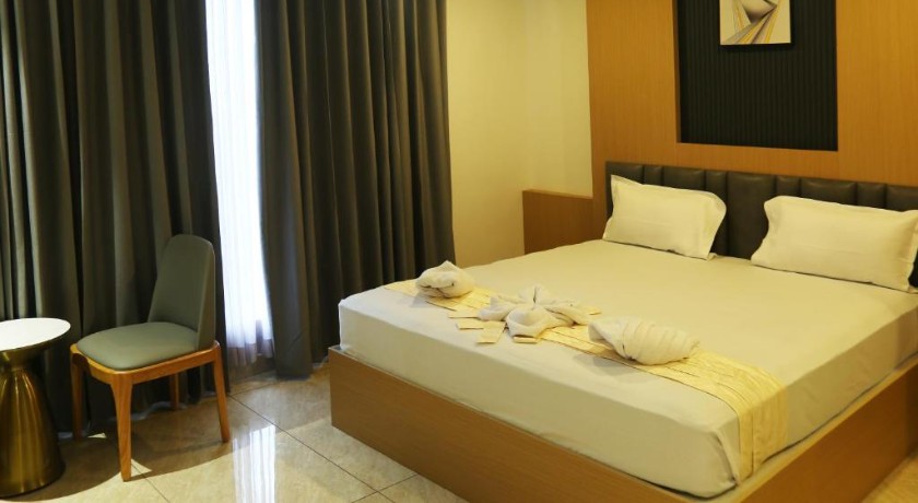 Roots- Luxury Suits and Banquet in Bangalore