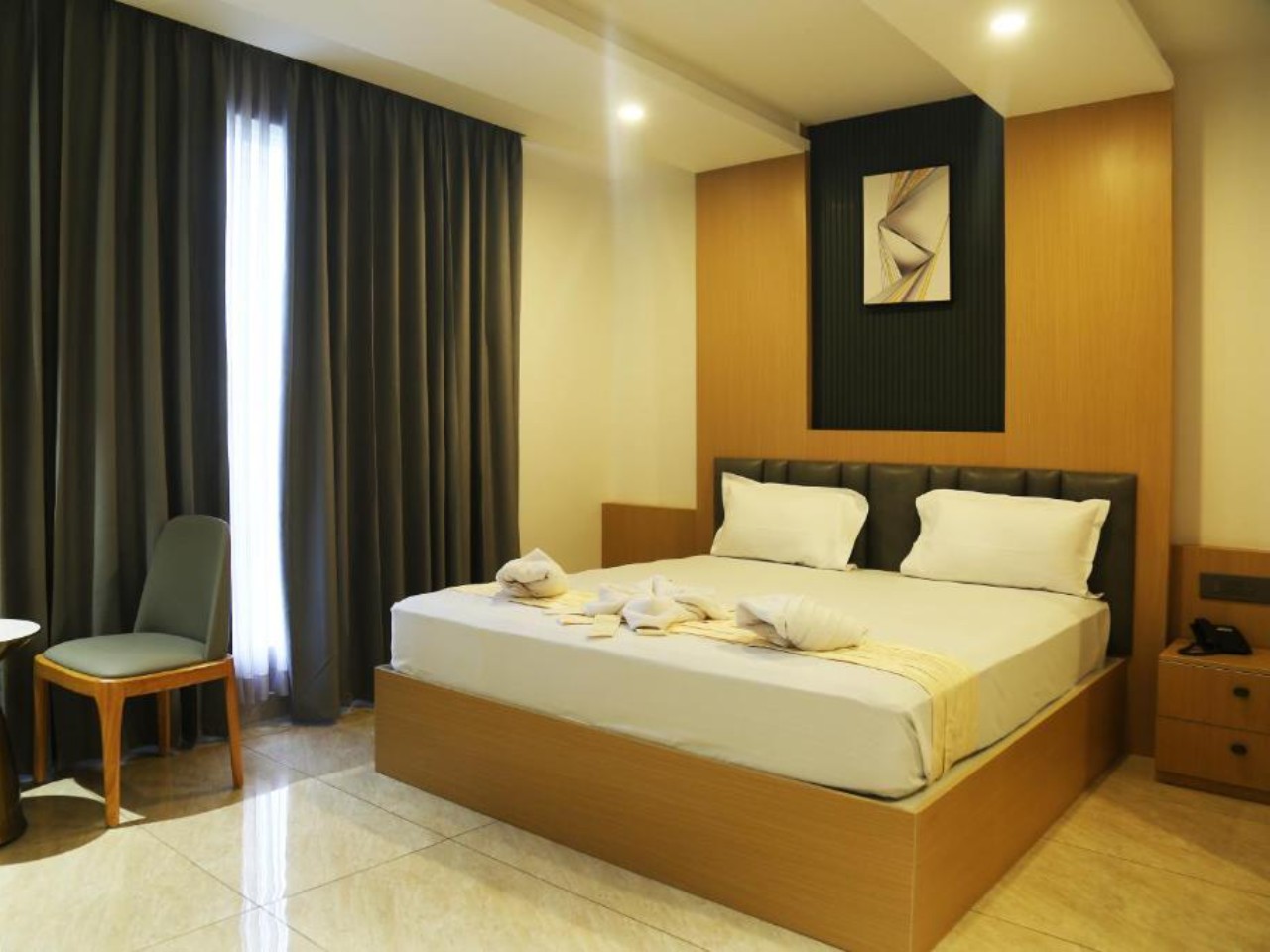 Roots- Luxury Suits and Banquet in Bangalore