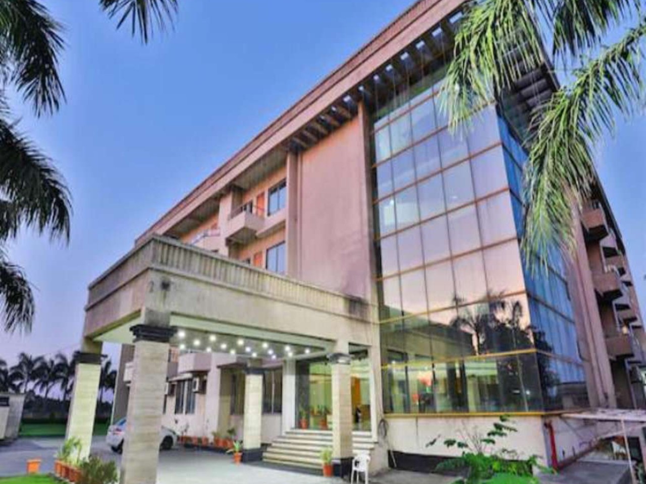 Biznotel by Pride, Bharuch in Bharuch