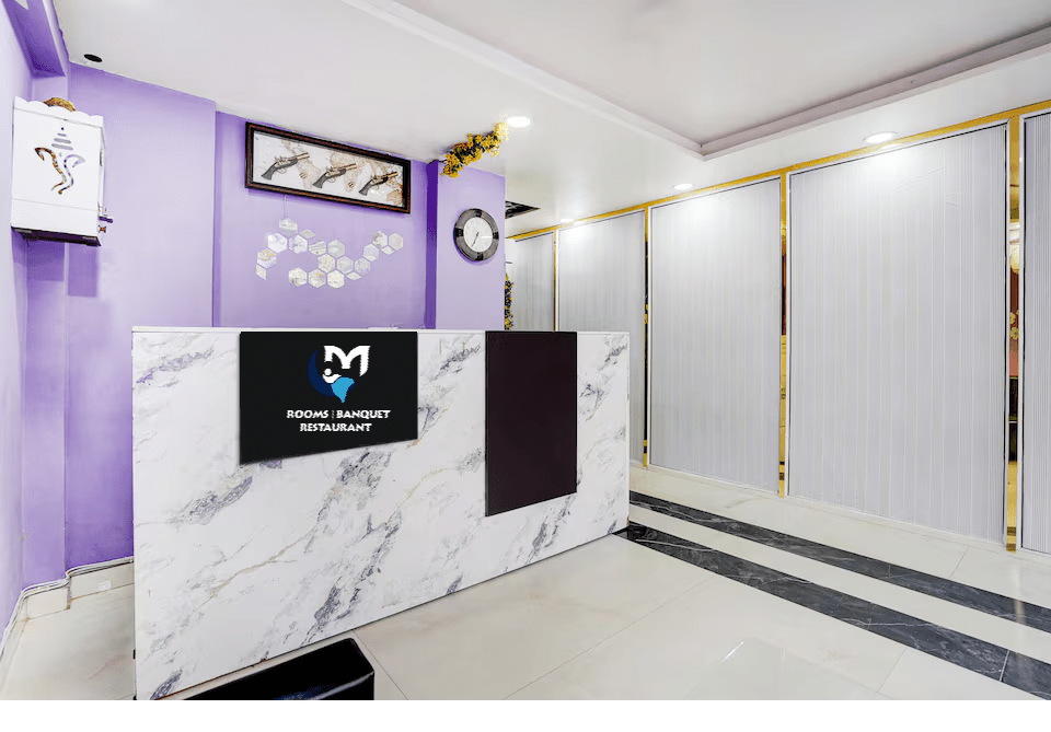 Hotel Moonlit in Noida