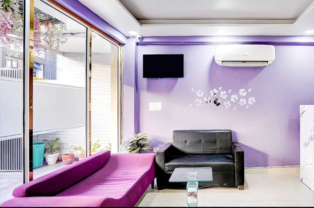 Hotel Moonlit in Noida