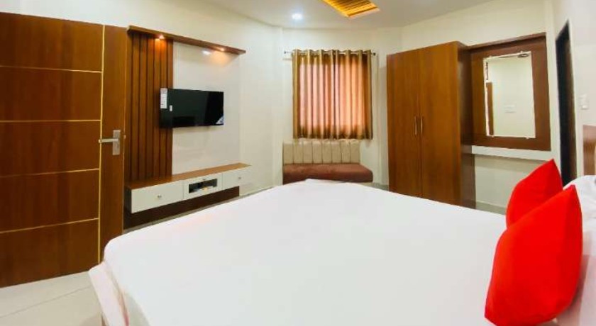 Hotel Classic Inn in Bhopal