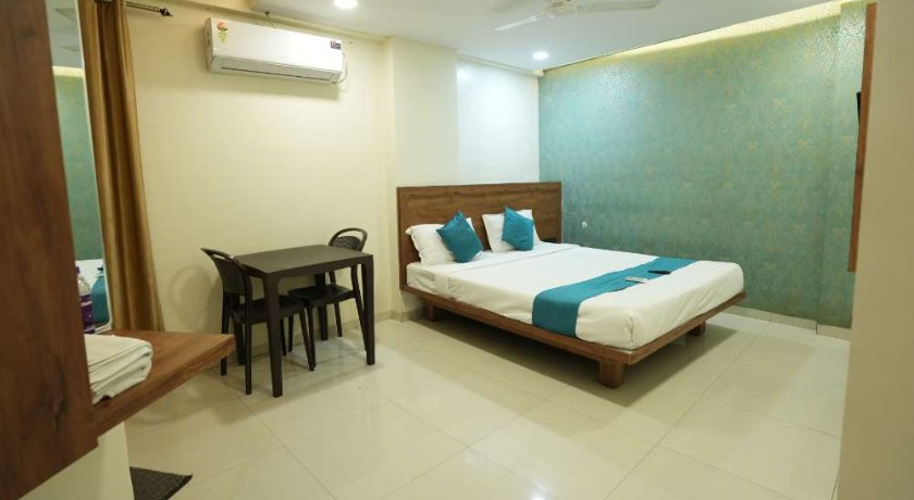 Hotel Pune Gate in Pune