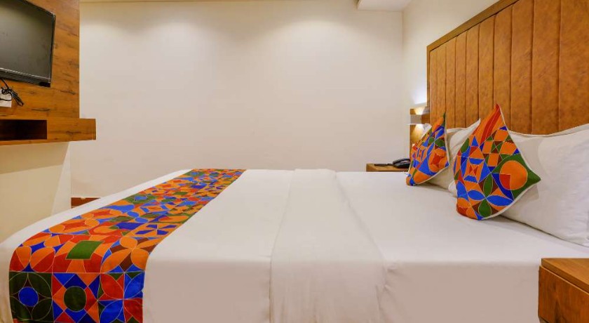 Hotel Royal Palace in Mumbai