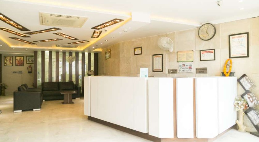 Maniram Palace Hotel and Restaurant in Agra