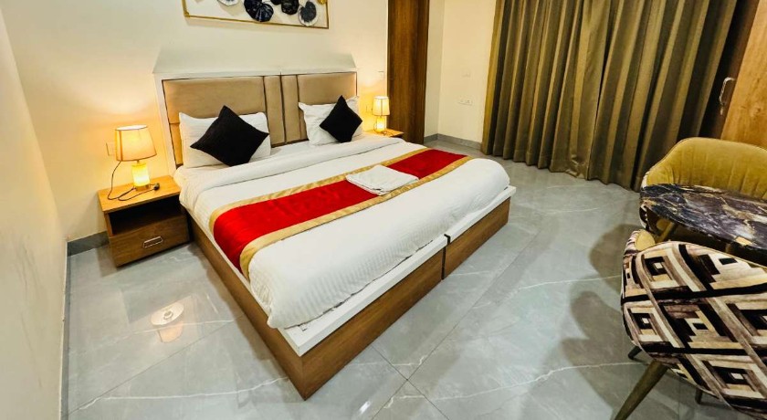 Hotel Amahi Inn in Gurgaon